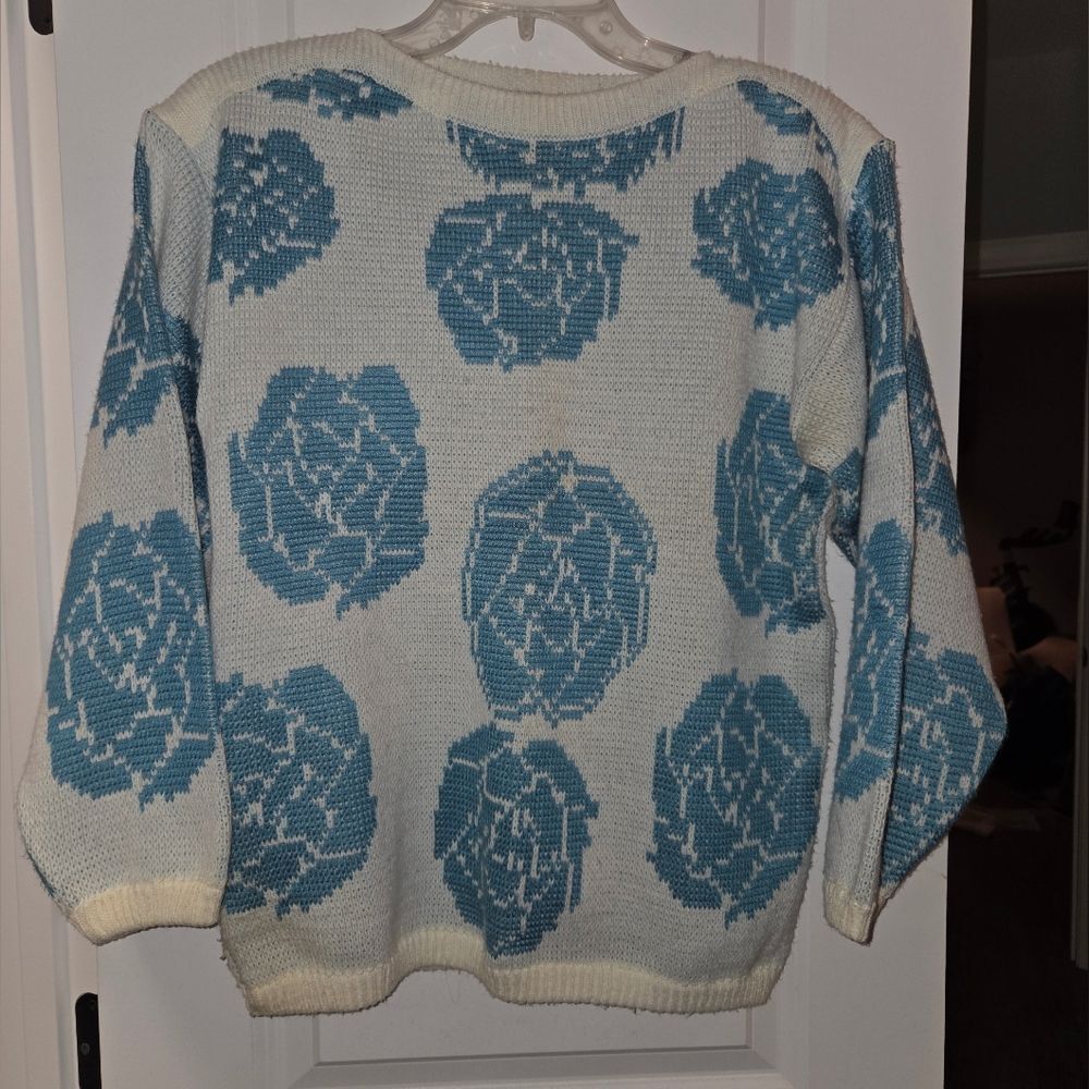 Vintage Nuggets Blue Floral Sweater - Picture 4 of 10